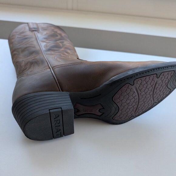 Ariat Heritage R Toe Western Boot - 9 EE (Wide) - Distressed Brown - Picture 3 of 8